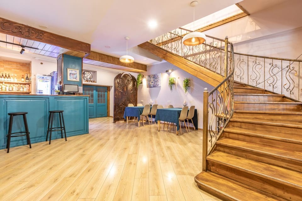 Lounge or bar