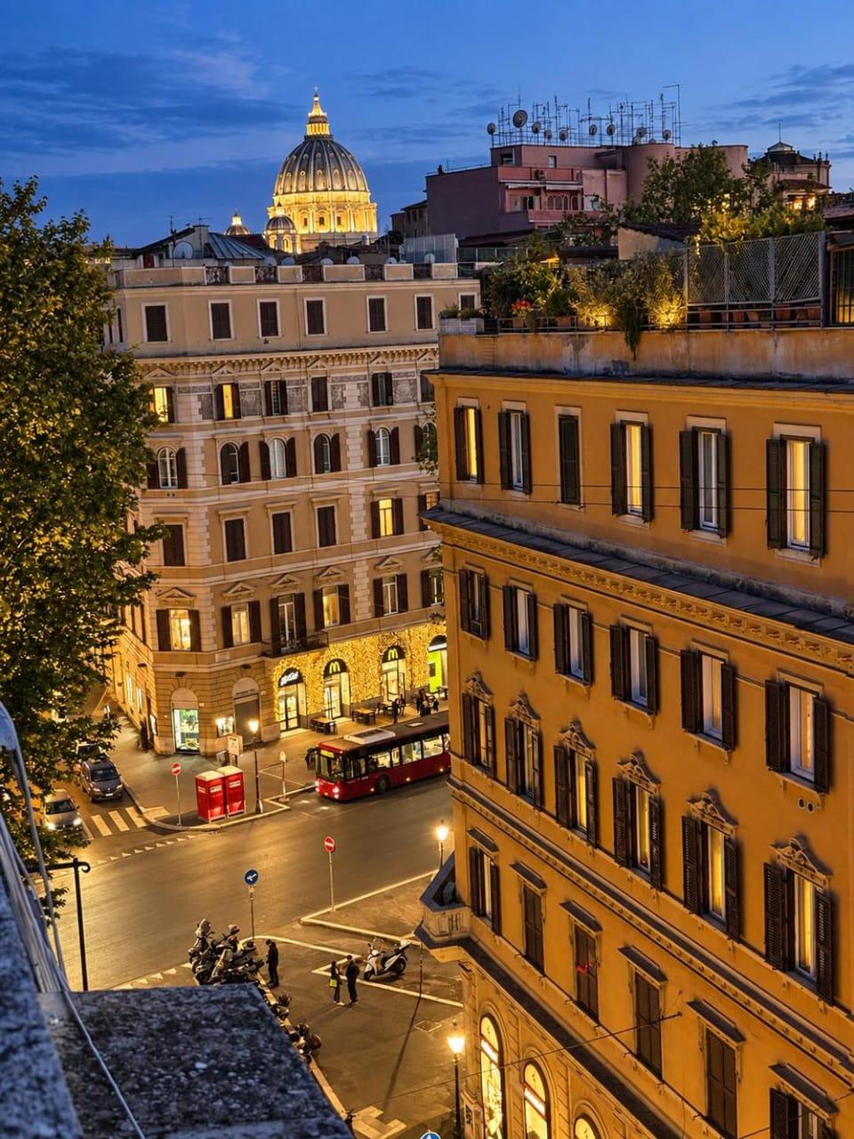 Night, Neighbourhood, City view, Street view, Location