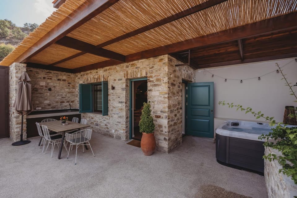Andama Country Living Country House in Larnaca District