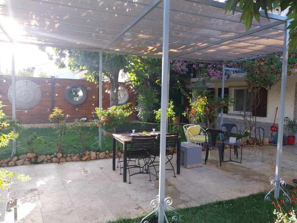 Maison en rez-de chaussée près du centre ville d'Arles House in Arles