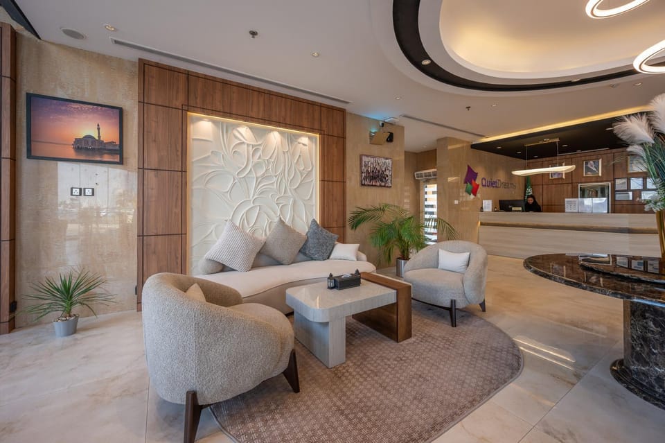 Quiet Dreams - Serviced Apartments King abdul Aziz Street Branch Apartment hotel in Jeddah
