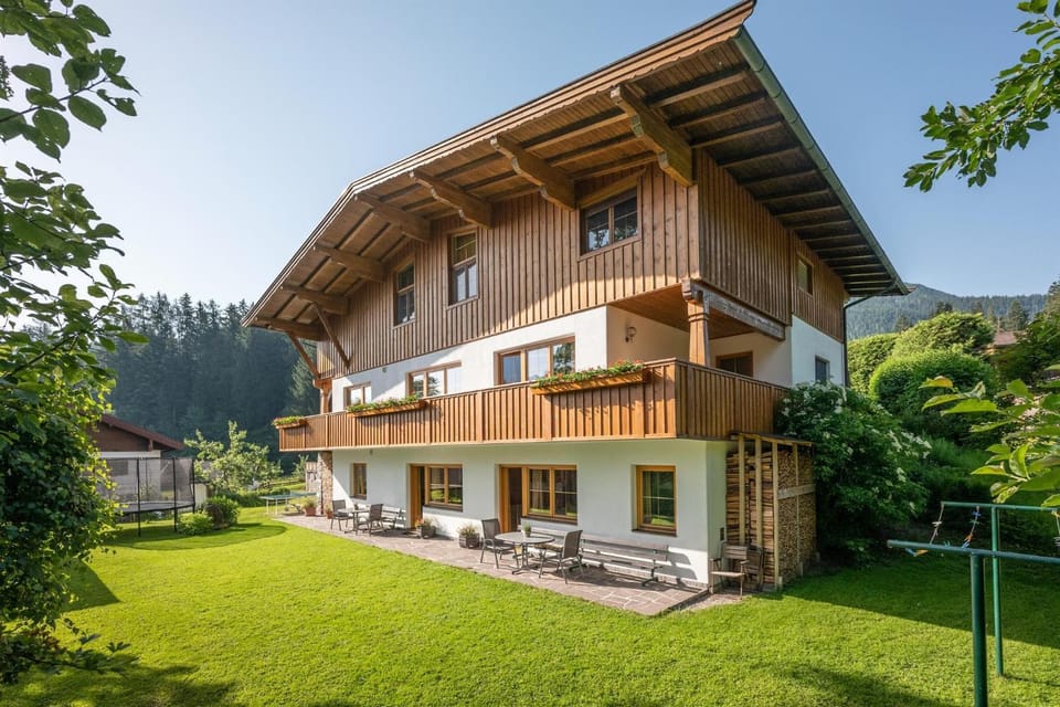 Property building, Day