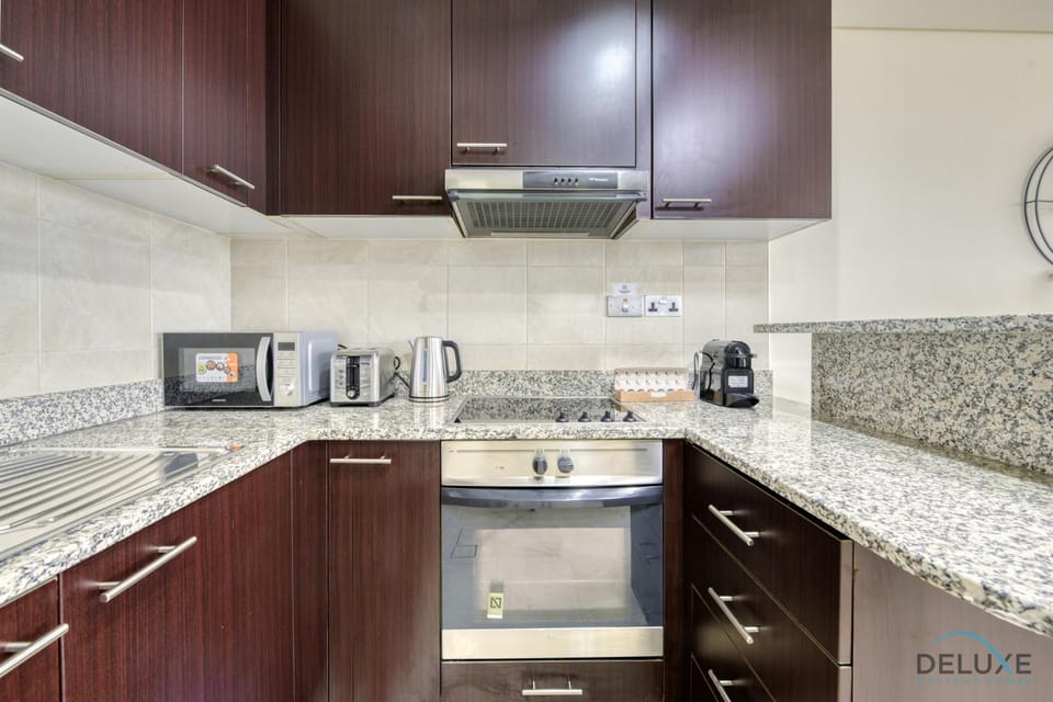 Kitchen or kitchenette, minibar, pet friendly, toaster
