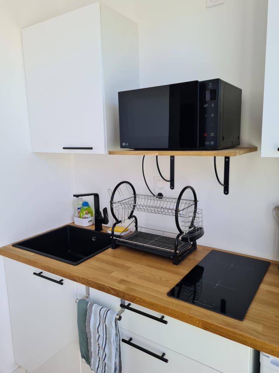 Location LA BELLE - LA ROCHELLE B Apartment in La Rochelle