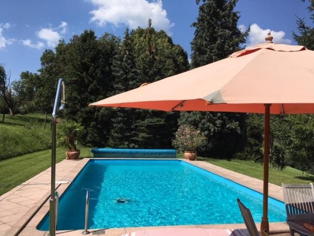 Pool view, Swimming pool