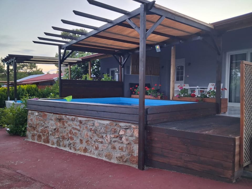 Pefkari Bay Villas Apartment in Thasos