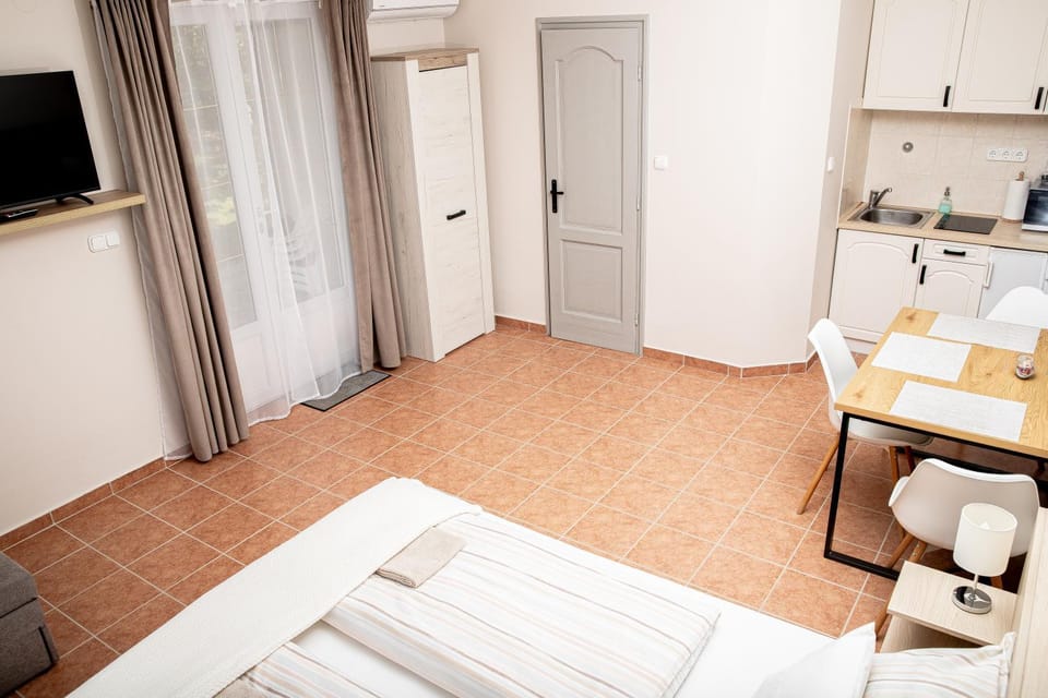 Silence Apartmanház Zalakaros Vacation rental in Hungary