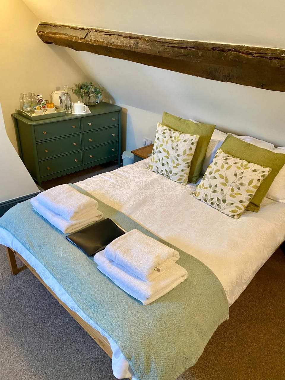 Antlers Bed and Breakfast Bed and Breakfast in East Staffordshire District