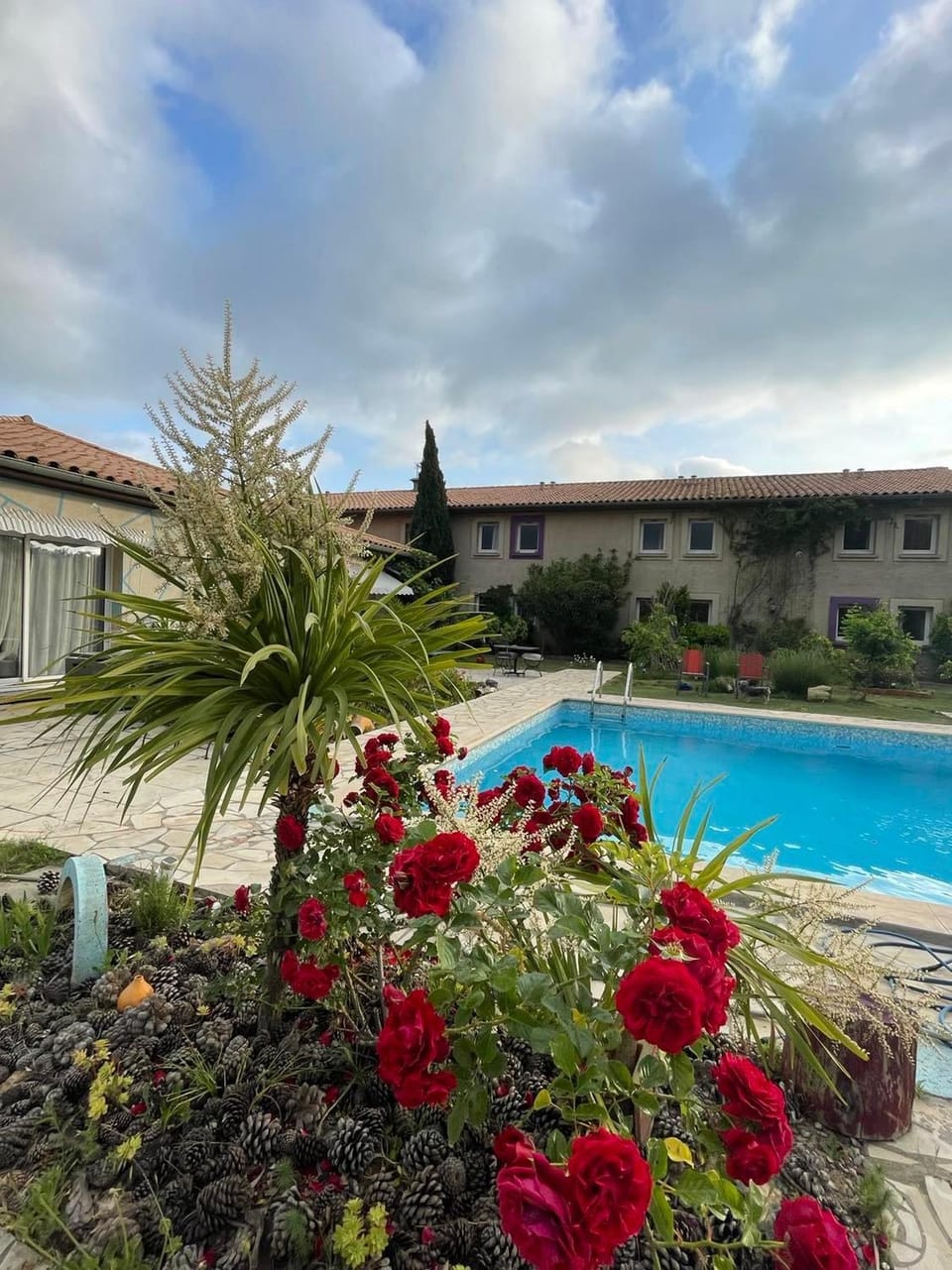 Spring, Day, Garden, Balcony/Terrace, Garden view, Pool view, Swimming pool, Open Air Bath, sunbed