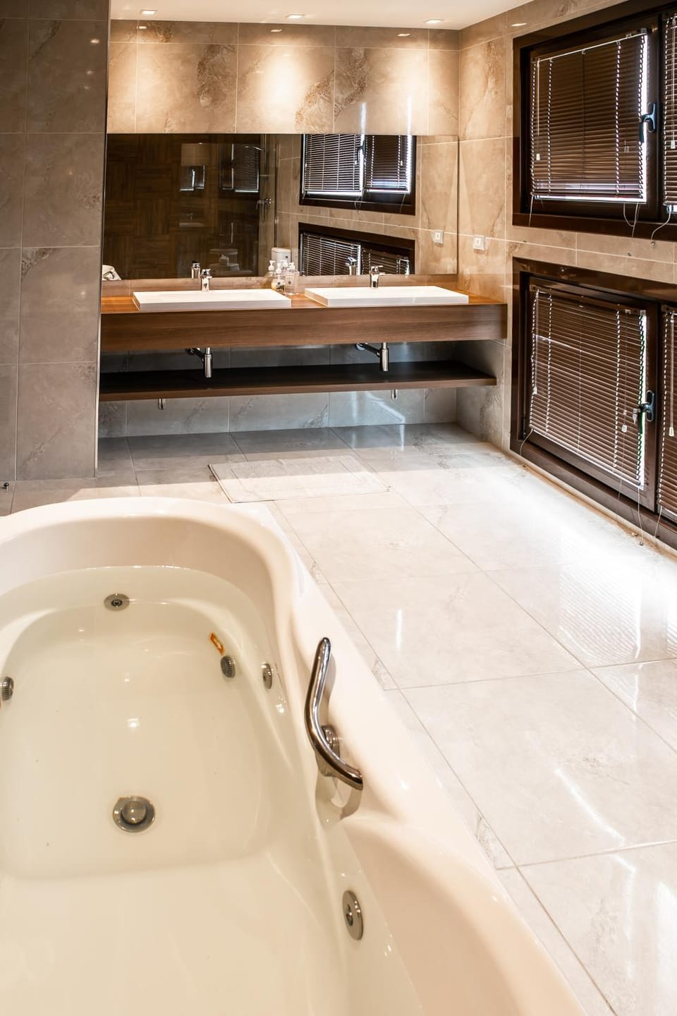 Hot Tub, Bathroom, Bath