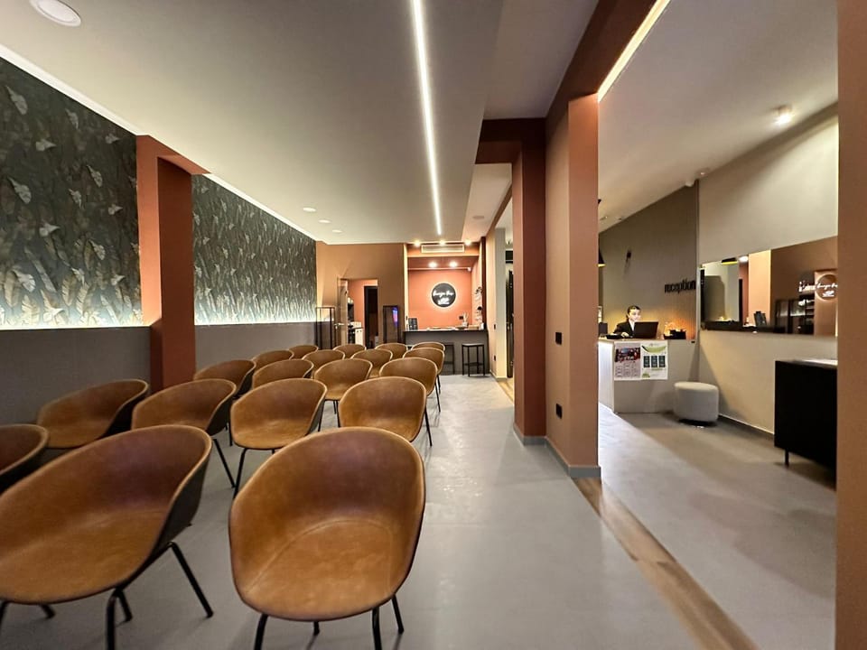 Meeting/conference room