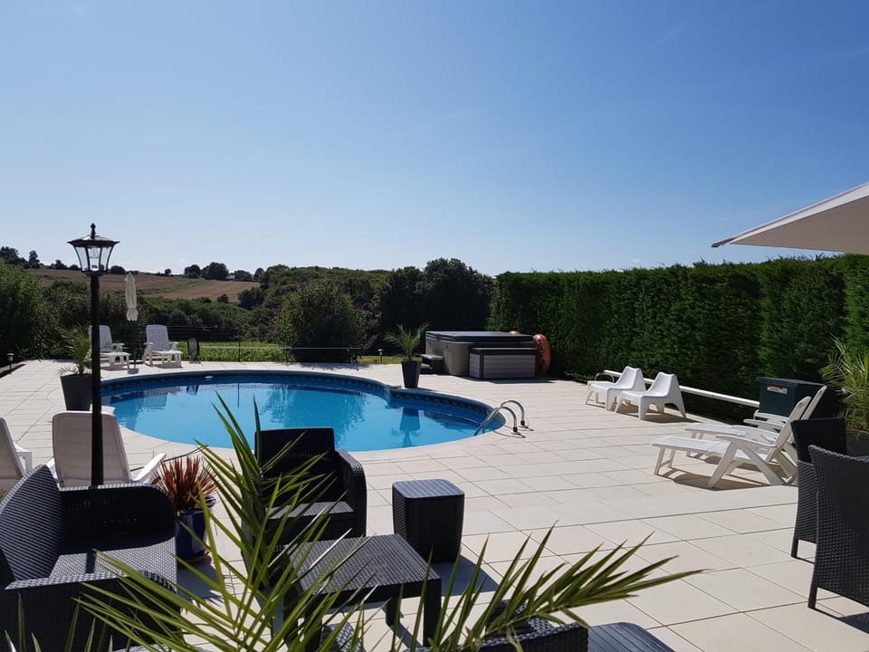 Pool view, Swimming pool