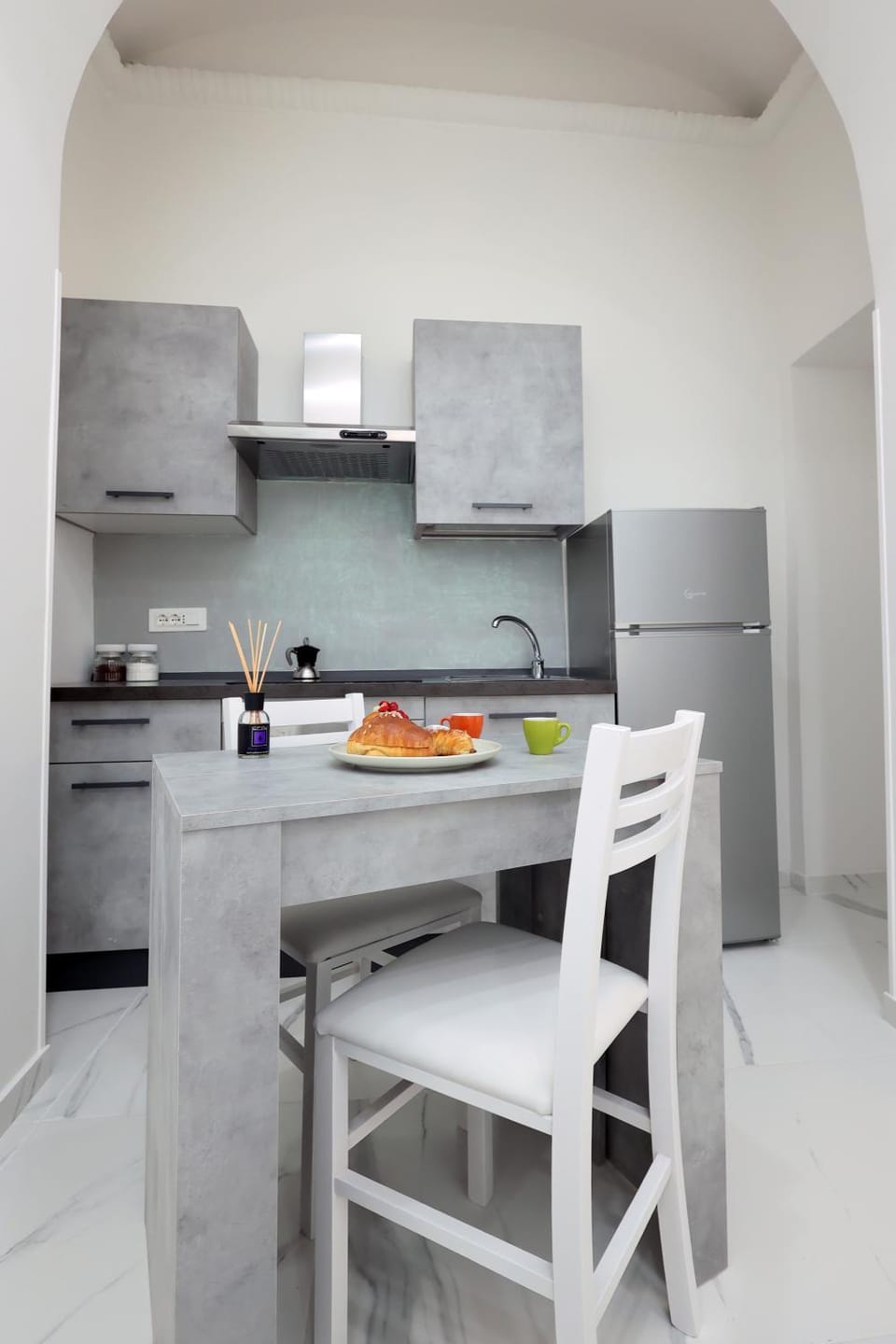 Kitchen or kitchenette, Food and drinks, Dining area, Food, pet friendly, stove