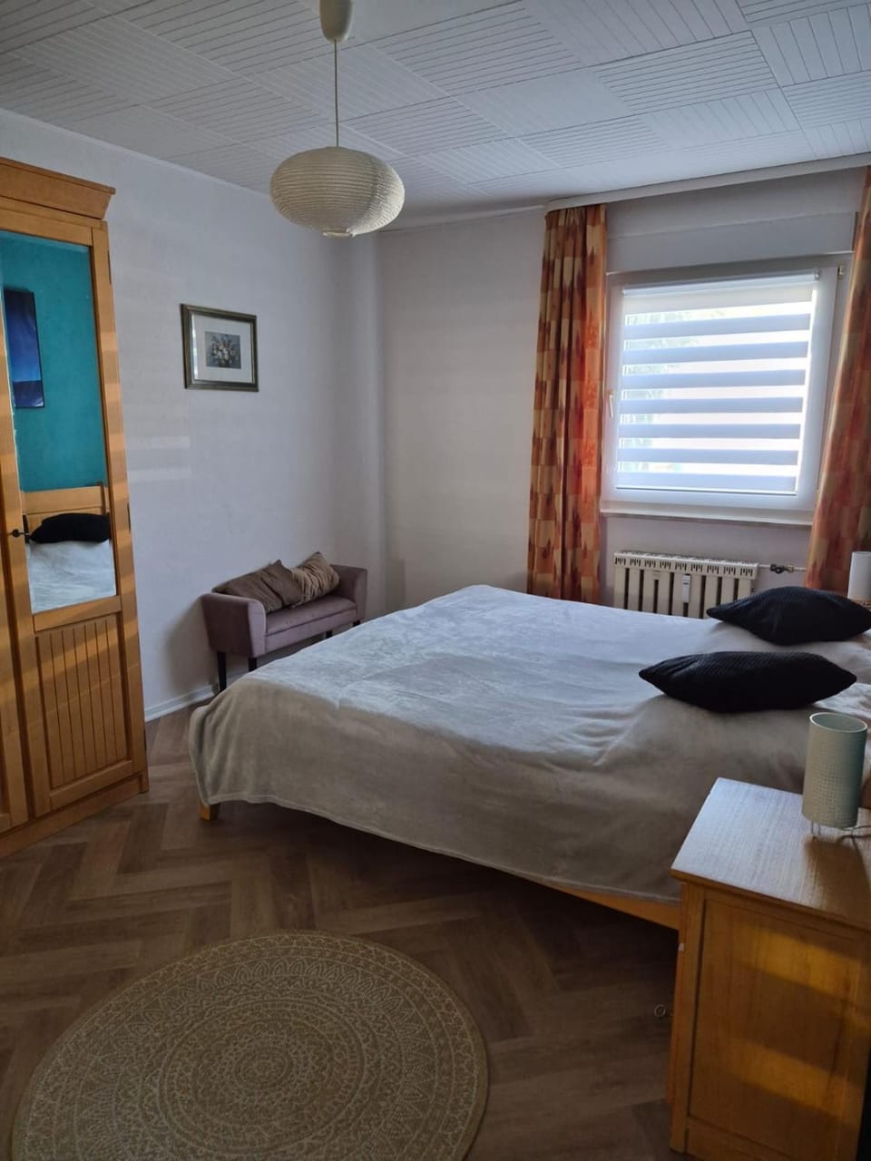 " Die Wolfs Burg" 70qm - 3Zimmer- Duschbad - Küche & zentrumsnah Apartment in Wolfsburg