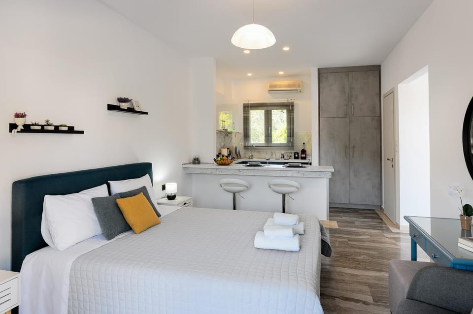 OUTParga Αpartment 2 Apartment in Peloponnese, Western Greece and the Ionian