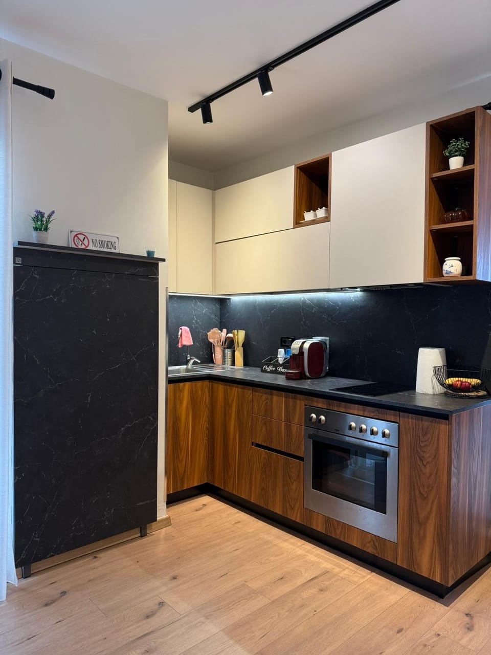 Kitchen or kitchenette, oven