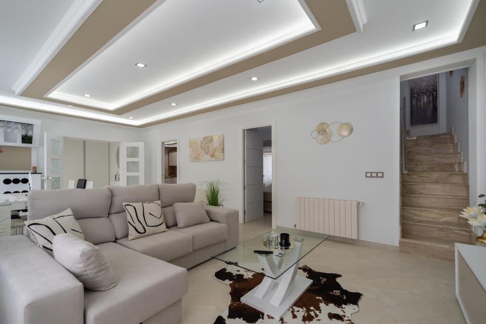 Living room, Lounge or bar, Seating area