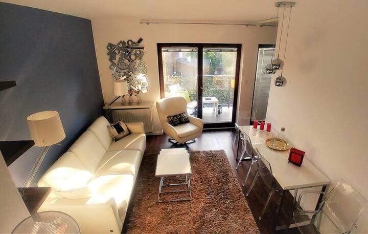Communal lounge/ TV room, Living room, Photo of the whole room, Seating area, Dining area