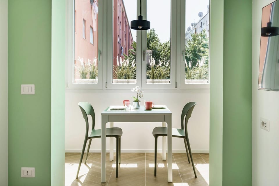 Living room, Dining area, Breakfast, Lunch, kitchen, kitchen