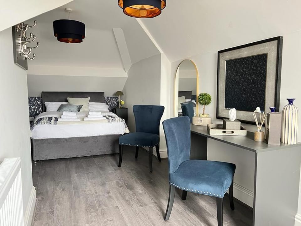 Room 4 (8 Holland Street) Vacation rental in Liverpool