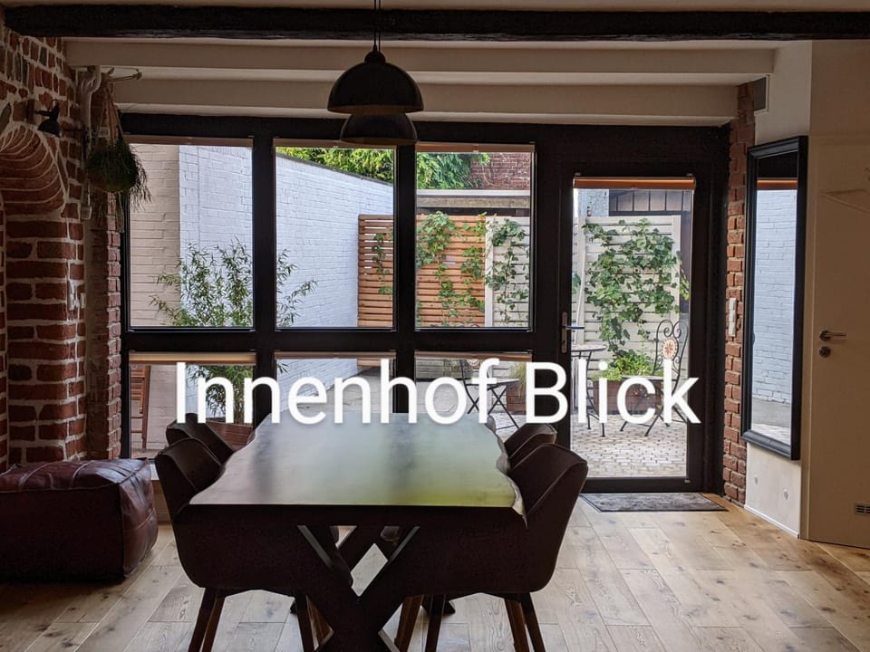 Living room, Seating area, Dining area, Text overlay