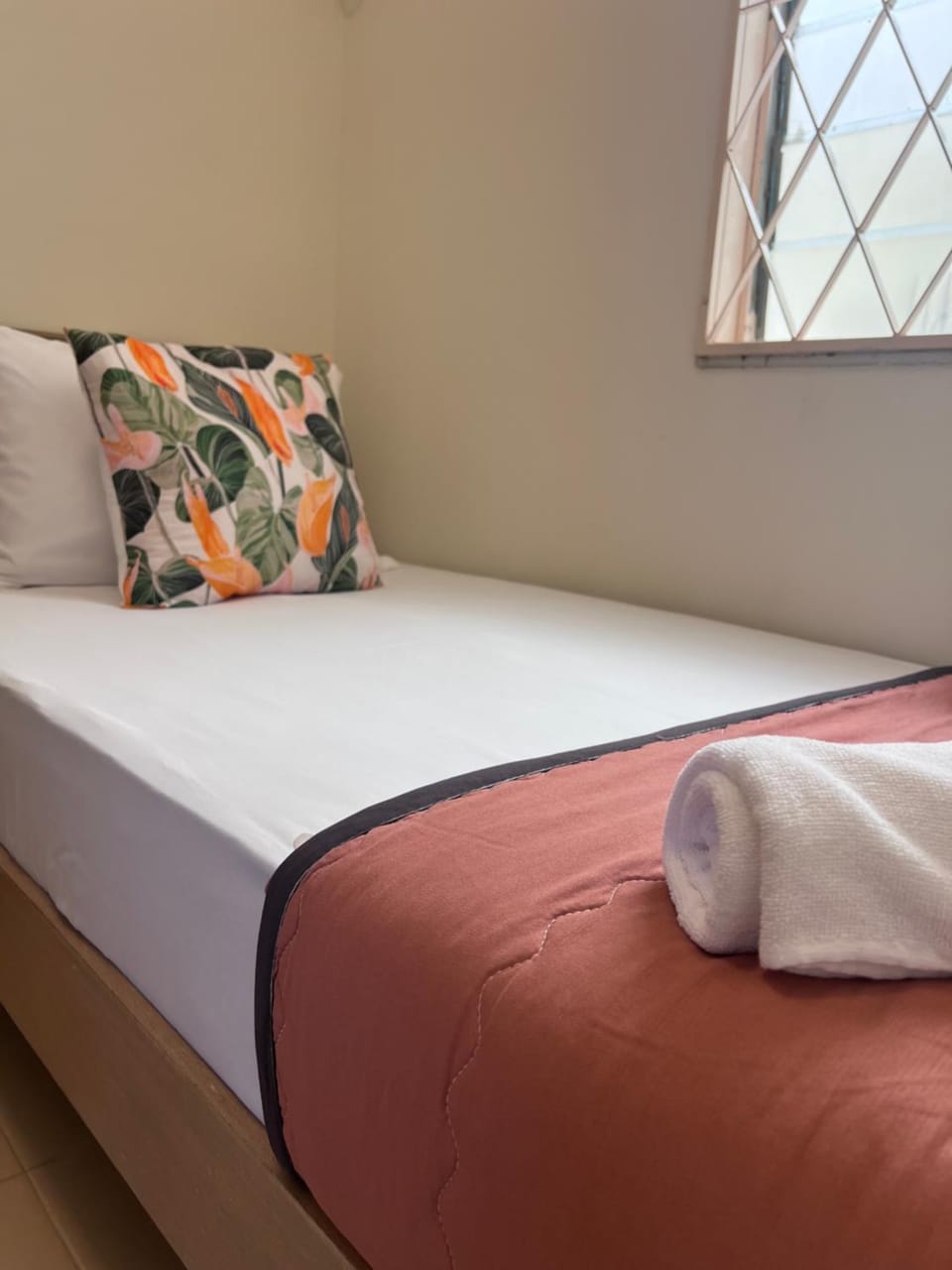 EE's Summer House - Homestay 3 min walk to beach Apartment in Batu Ferringhi, Penang, Malaysia