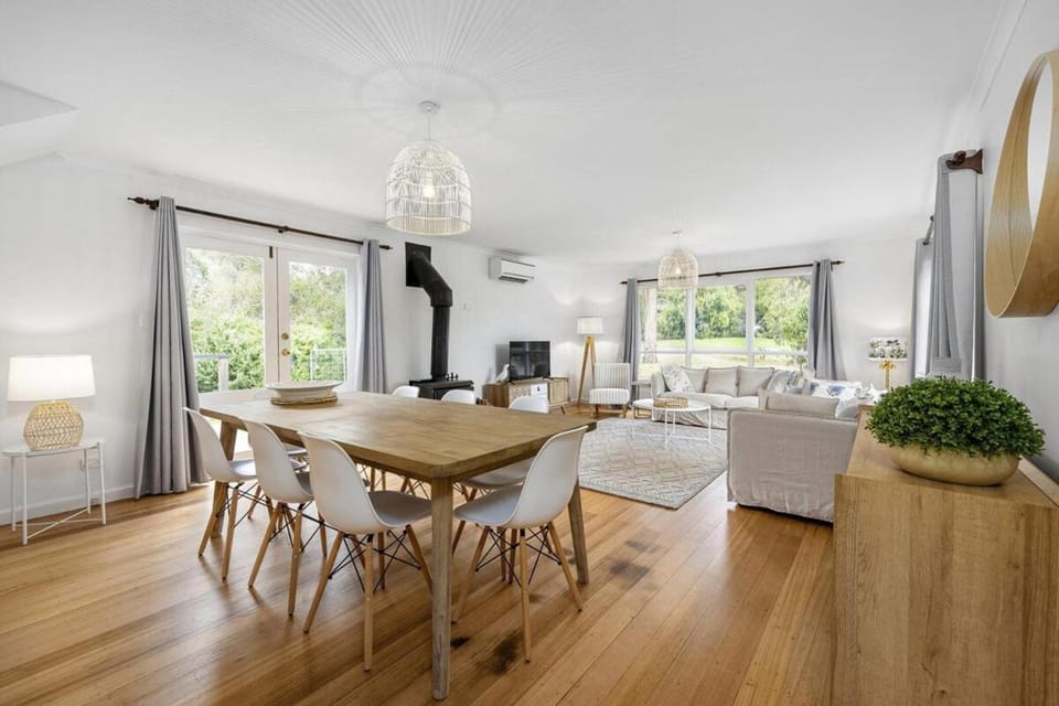 Gigglewiggy - Beach house wrapped in nature House in Somers