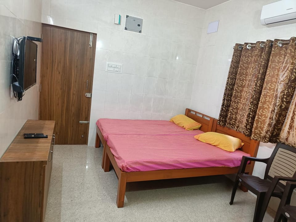 Sri Lakshmi Residency Hotel in Chennai