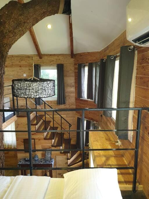 CAMP TREEHOUSE • COTTAGE • POOL • JACUZZI House in Antipolo