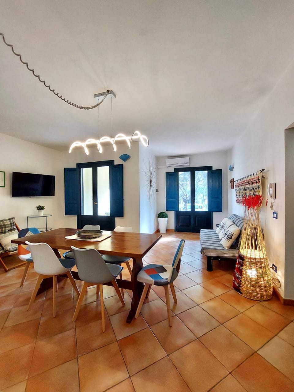 Communal lounge/ TV room