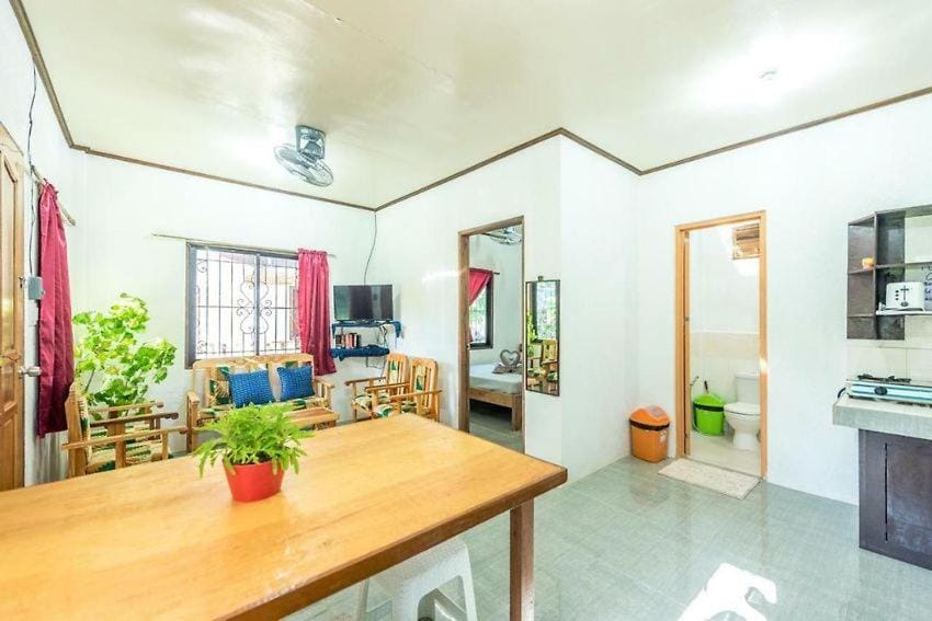 Living room, Seating area, Dining area, kitchen