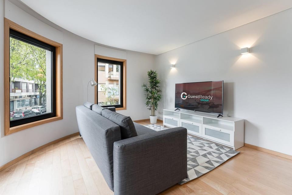 GuestReady - Artsy Apartment Apartment in Porto