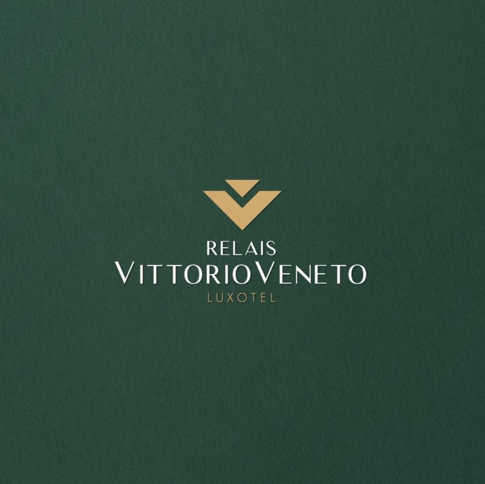 Property logo or sign, Property logo or sign, Logo/Certificate/Sign, Text overlay, Certificate/Award