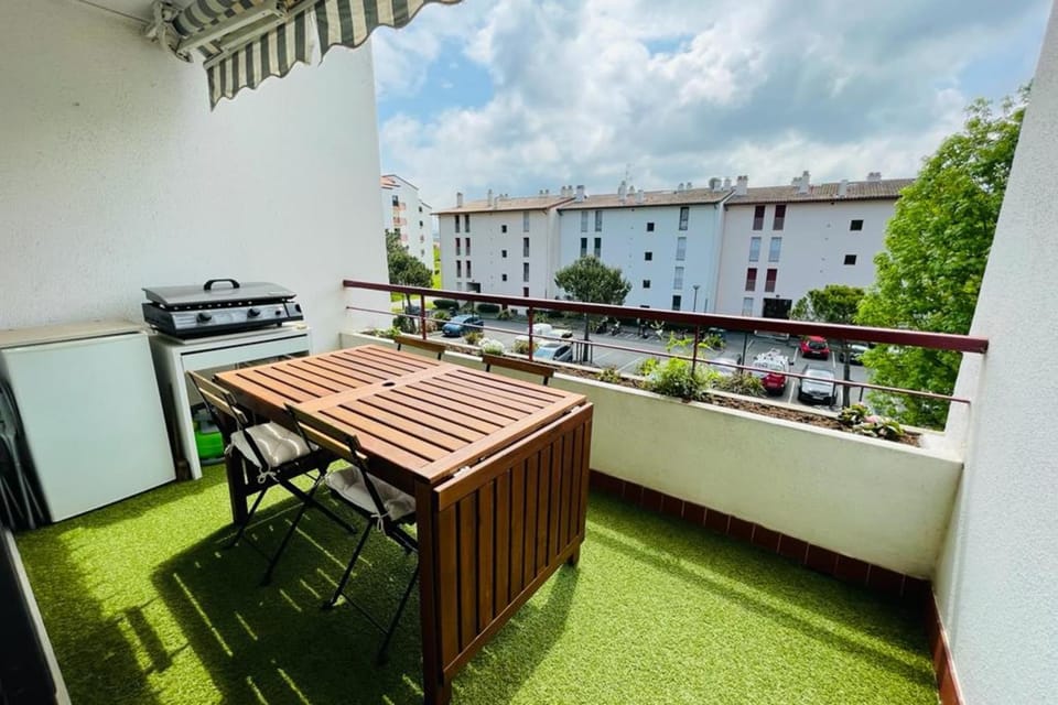 Inedit Duplex Apartment in Ciboure
