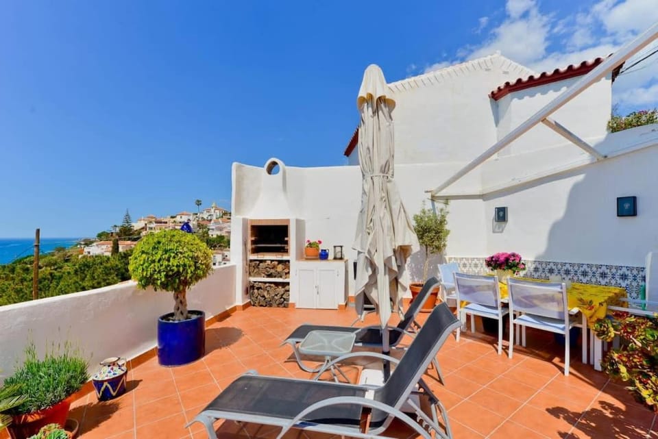 Calle Ladera Marina Apartment in Axarquía