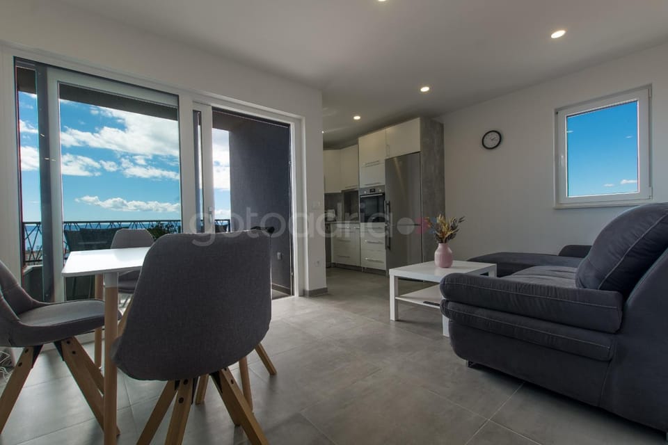 Living room, Seating area, Dining area, Sea view