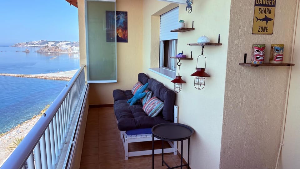 Balcony/Terrace, Balcony/Terrace