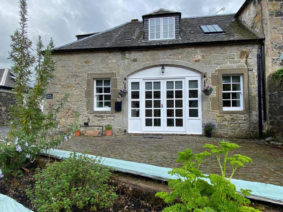 Cosy Cottage on Secluded Private Estate House in Scotland
