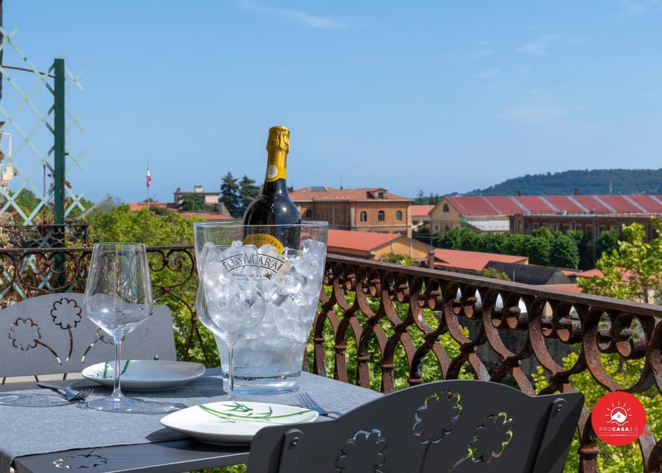 View (from property/room), Balcony/Terrace