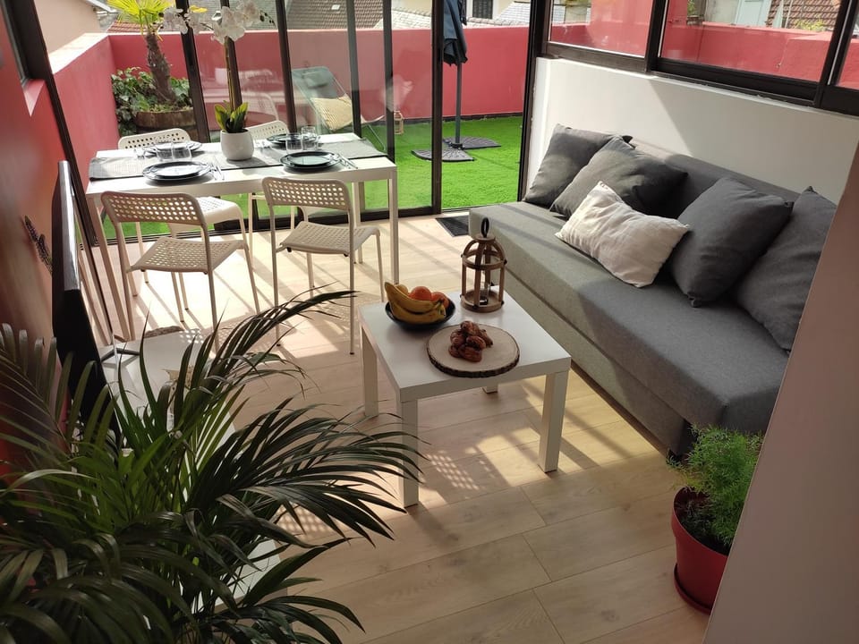 Patio, View (from property/room), Balcony/Terrace, Dining area
