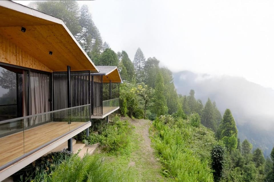 Tatva Hills Resort Luxury tent in Uttarakhand