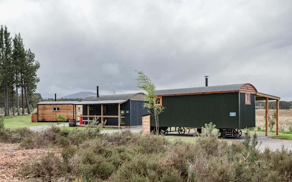Highland Shepherd Huts Apartment in Scotland