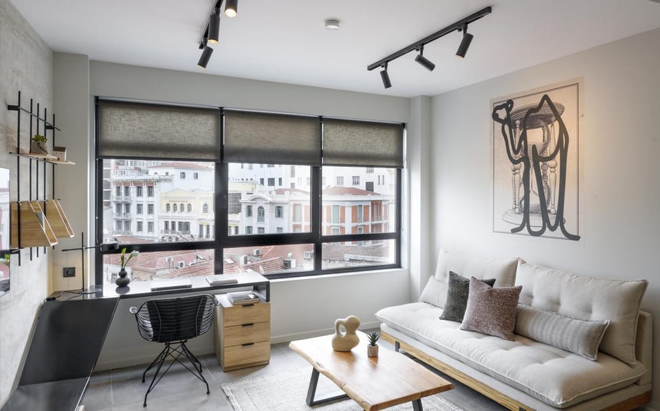 View (from property/room), Business facilities, Seating area, City view