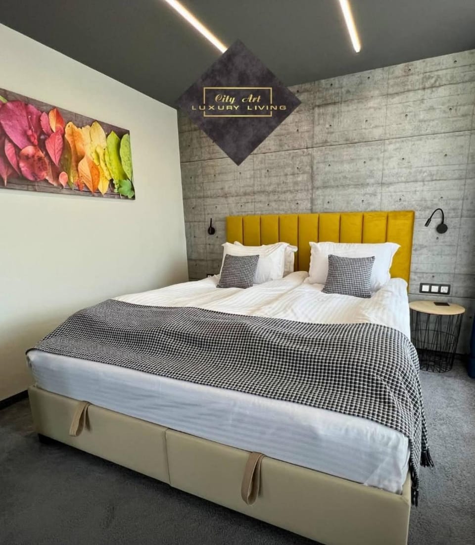 City Art Luxury Living Free Parking Apartment in Ruse