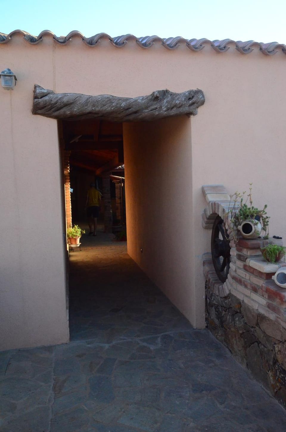 Facade/entrance