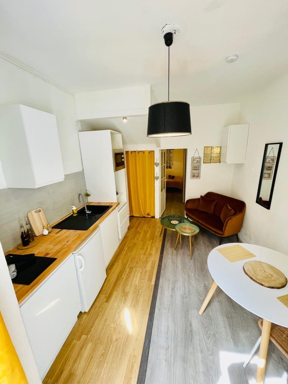 ''Pascal 2'' Eglise Saint Louis Studio Cosy Quartier Haut Apartment in Occitanie