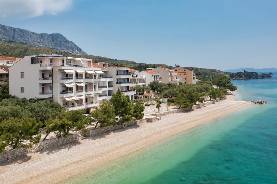 Luxury Penthouse - Big Blue Apartment in Tučepi
