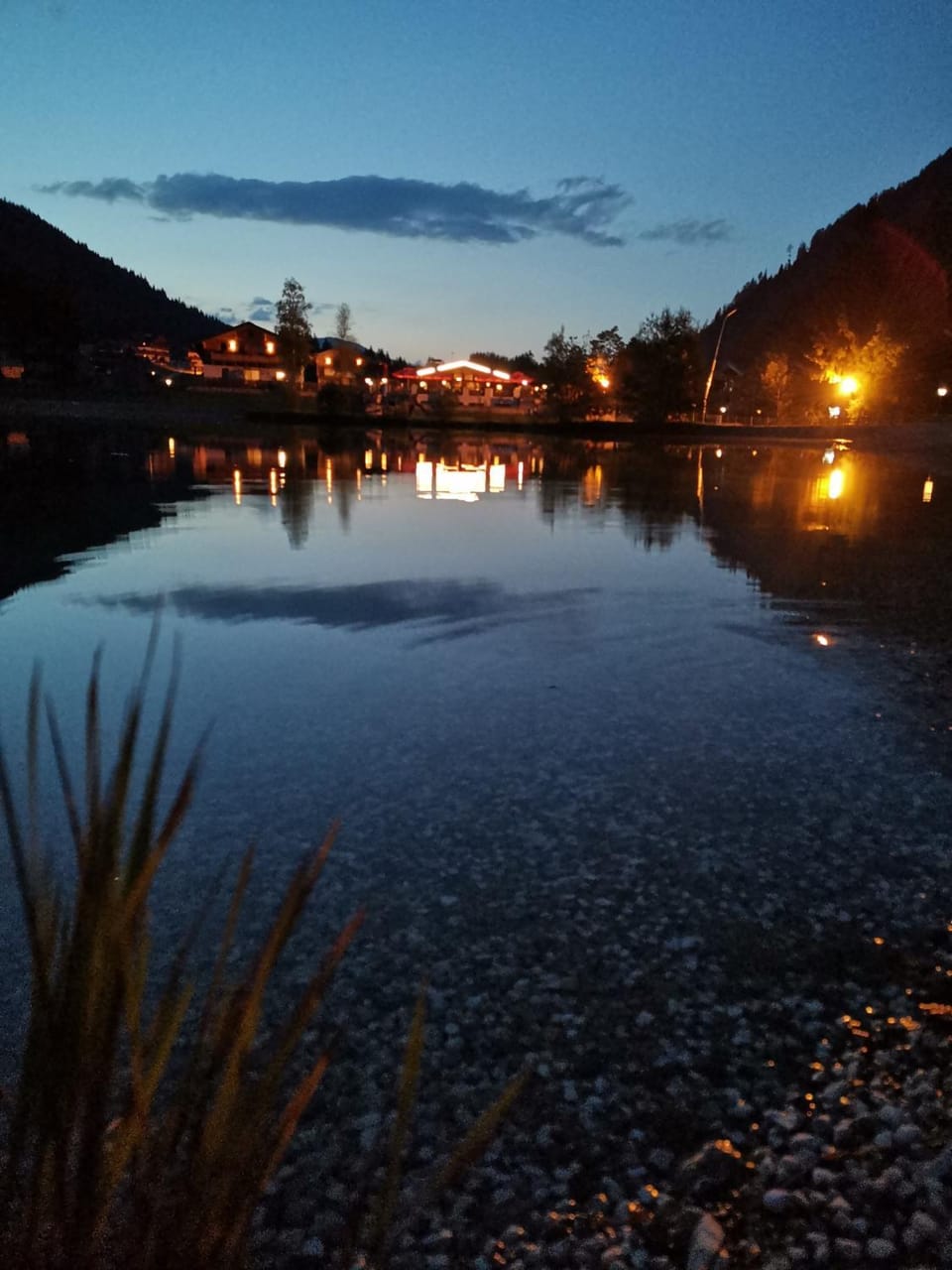 Night, Neighbourhood, Lake view, Mountain view