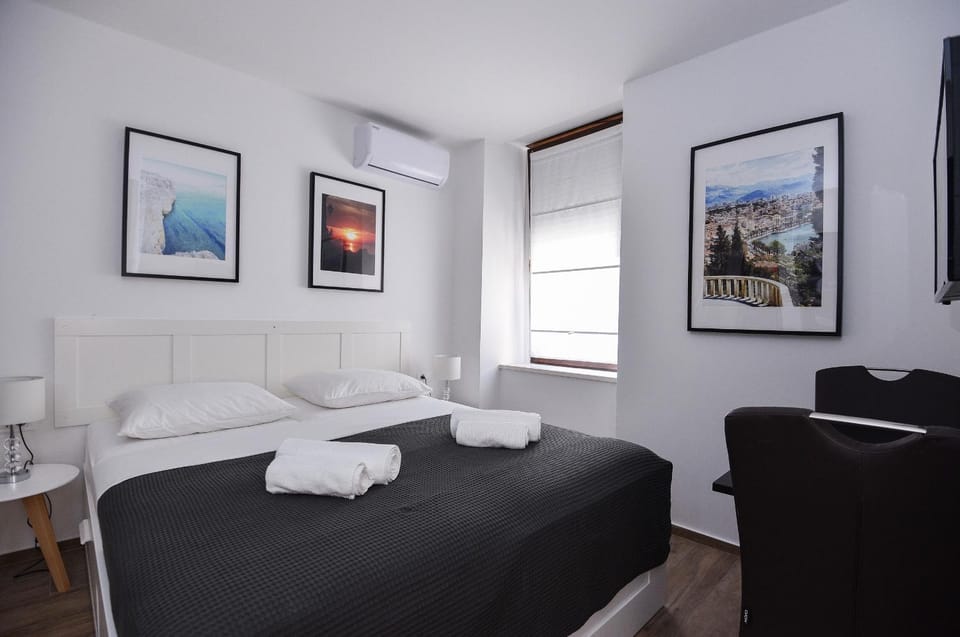 Old Town Rooms 1 Apartment in Pula