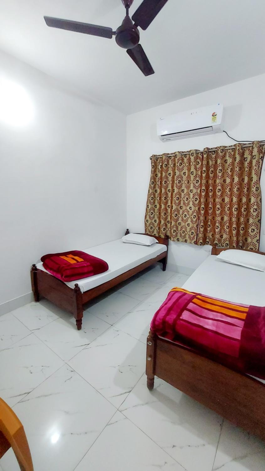 Nilam Guest House Bed and Breakfast in India